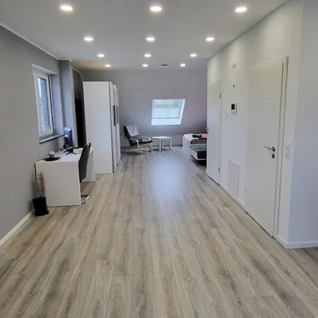 Homestay 1 Wg Einzelzimmer *